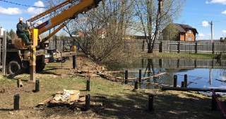 Закручивание винтовых свай в Городец. Аренда машины для закручивания свай цена от 2912 руб